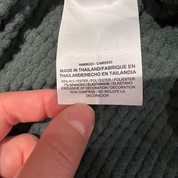 Mens Green- warm Half Zip - Picture 4 of 4